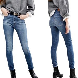 Vintage Levi’s 519 High Rise Skinny Jeans